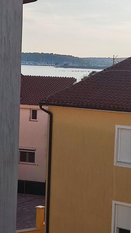 Apartman Lino Medulin Exterior foto